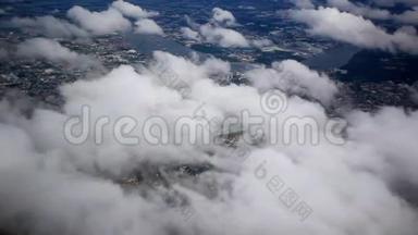 从飞机窗口看到美丽的云天景。 <strong>高清高清</strong>